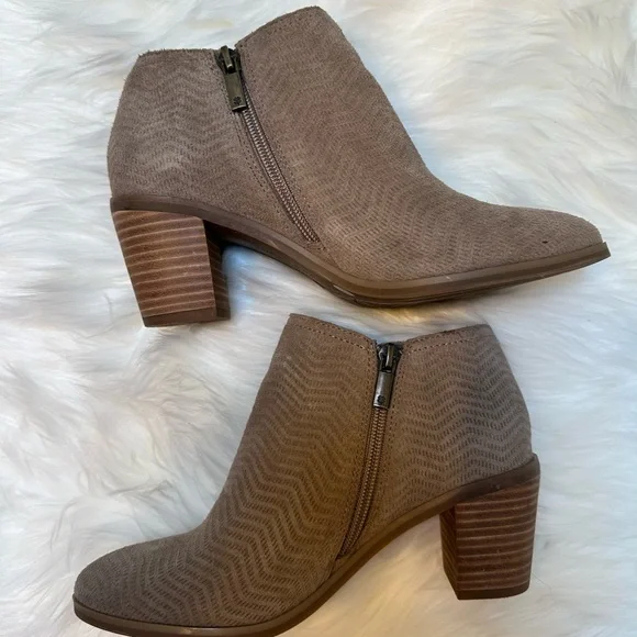 Lucky Brand PARNESA Ankle Booties - Picture 3 of 9